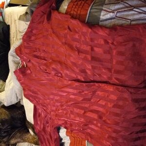 Jaclyn Smith ,Extra Large , Red